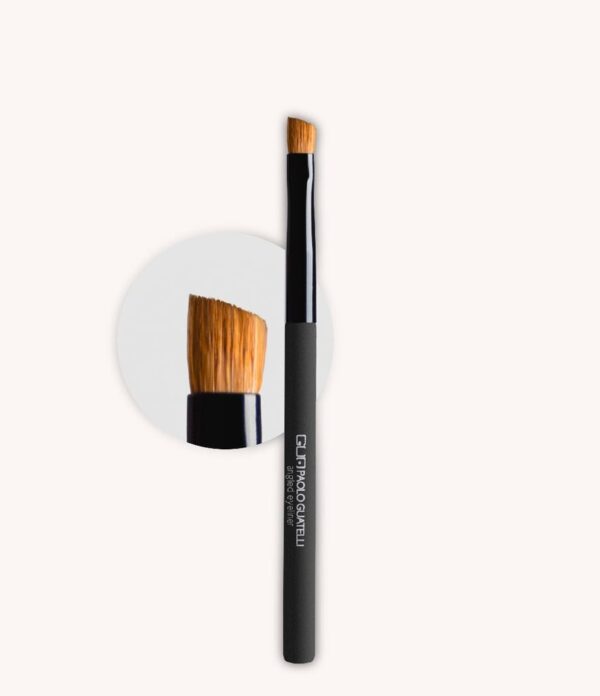 ANGLED EYELINER BRUSH - Image 2